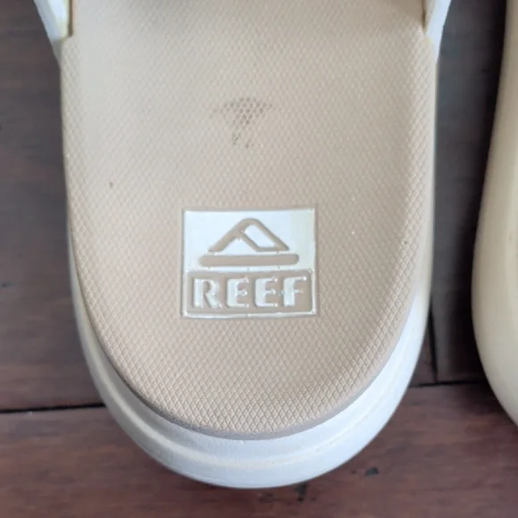 Reef Cream Double Strap Sandals - Picture 3 of 10